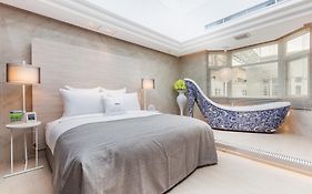 Six Star Motel-Taoyuan
